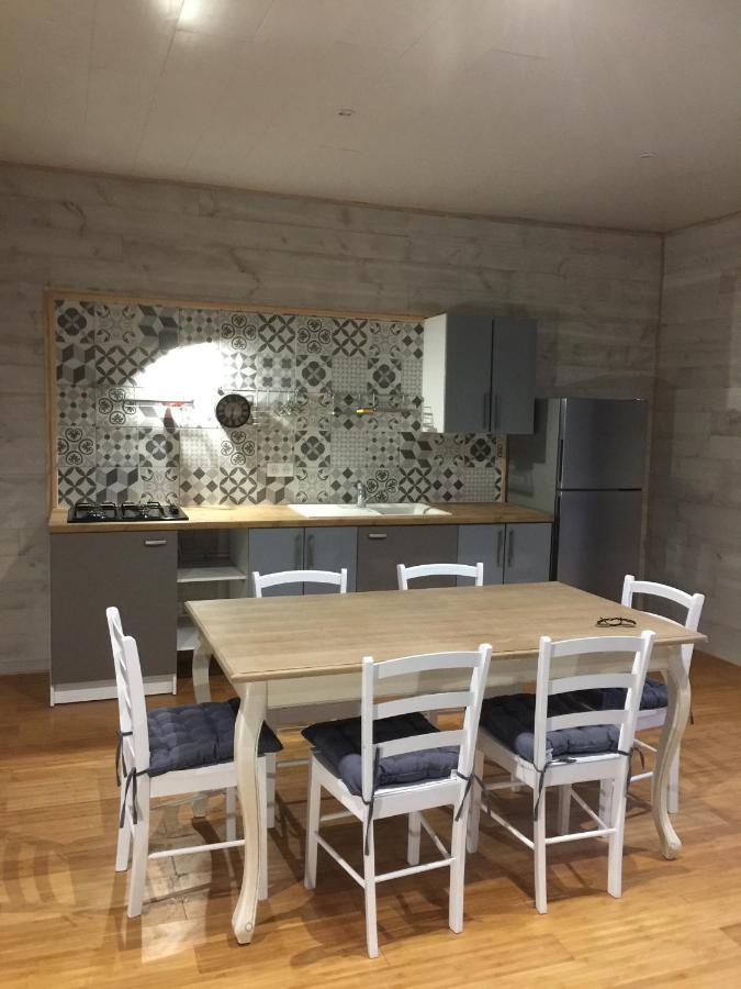 Bouleurs Maison Ecologique En Pleine Nature מראה חיצוני תמונה